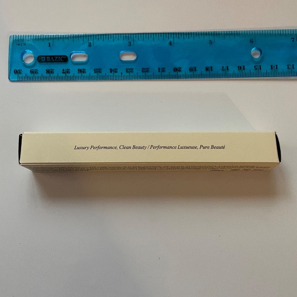 Victoria Beckham Bitten Lip Tint Poupette Hydrating Lip Gelée - Picture 4 of 8